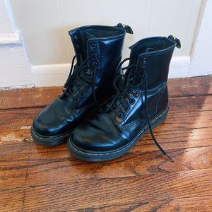 Dr. Martens | Classic leather boots